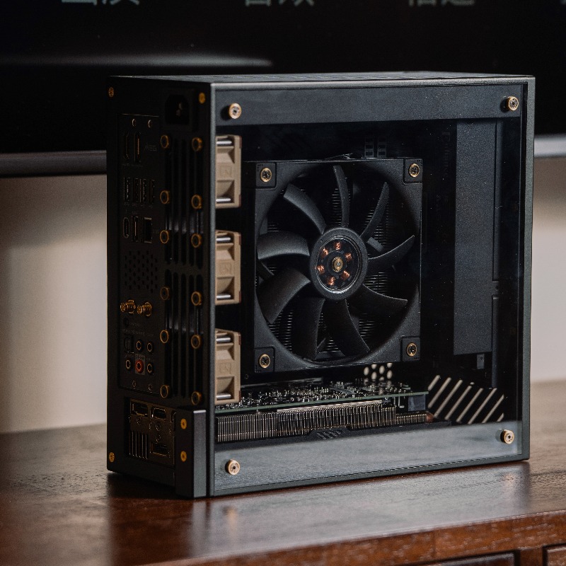 Sff Mini Itx Cnc Aluminum Chassis - Корпус LP P6 ITX из алюминия